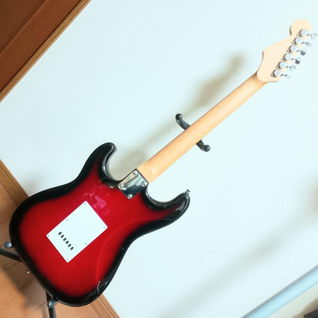 美品　PhotoGenic　ストラトキャスタータイプ　エレキギター　サンバースト