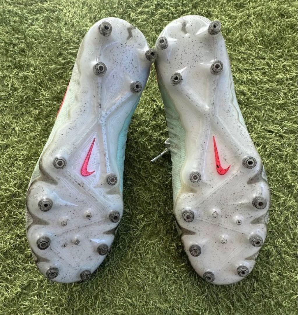 ナイキ ファントム GX2エリート AG-PRO　FJ2554-300 人工芝用