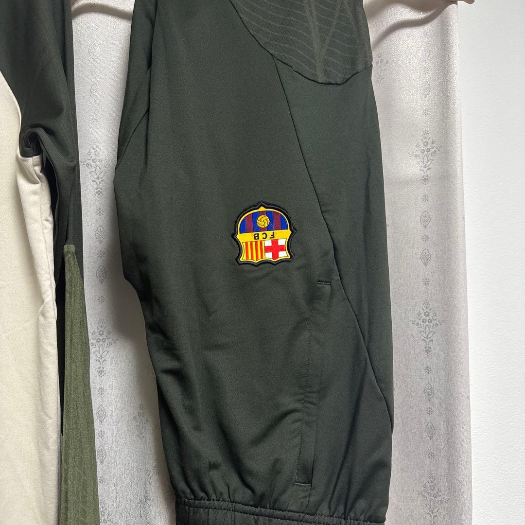 FCバルセロナ Dri-FIT ドリルトップ　ストライクパンツ