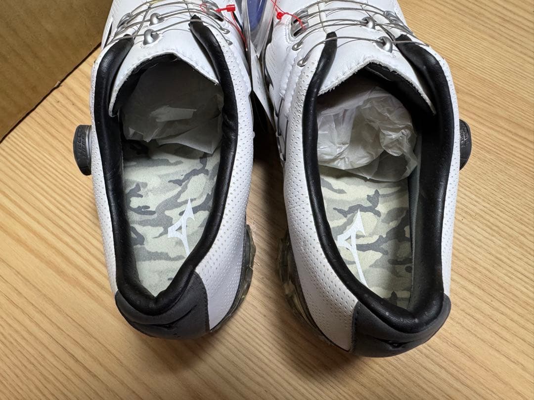 新品 MIZUNO ミズノ ゴルフシューズ スパイク GENEM 25.5cm