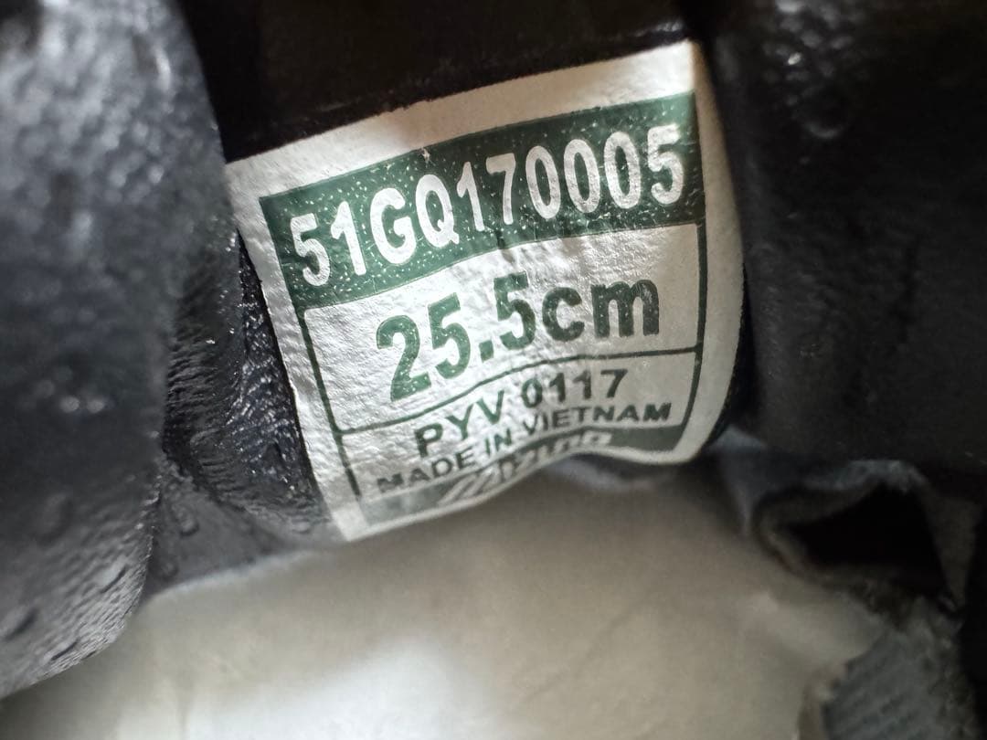 新品 MIZUNO ミズノ ゴルフシューズ スパイク GENEM 25.5cm