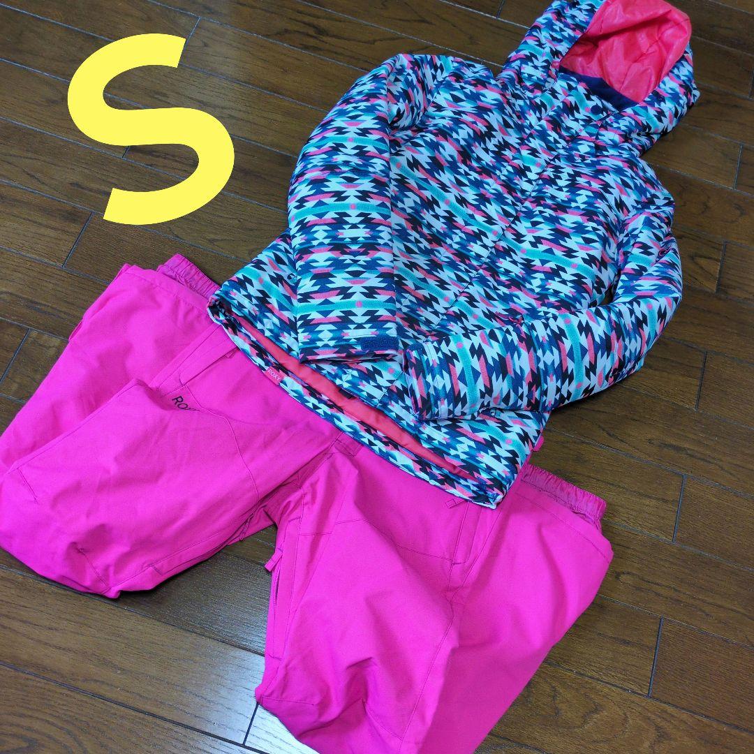 【美品】ROXY　スノボウェア　上下セット　Ｓ　総柄　　 ジオメトリック　ピンク