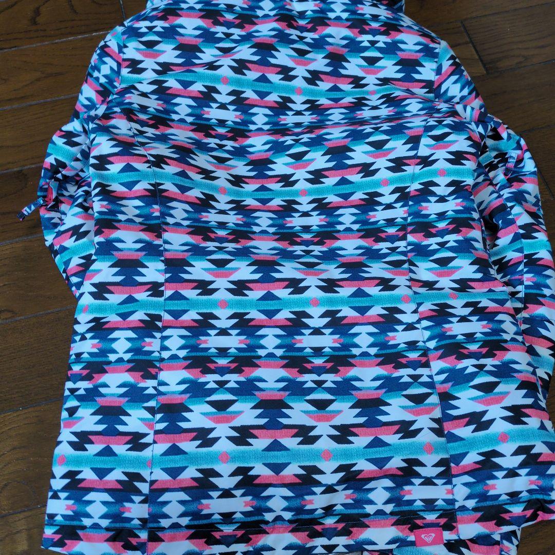 【美品】ROXY　スノボウェア　上下セット　Ｓ　総柄　　 ジオメトリック　ピンク