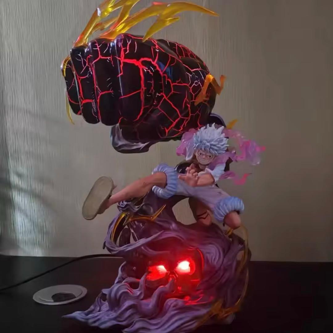 「激レア」ワンピース ルフィ　ニカver. LEDフィギュア