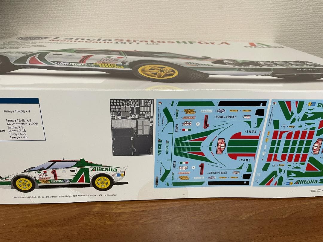 Lancia Stratos HF Gr.4 1:12 モデルキット