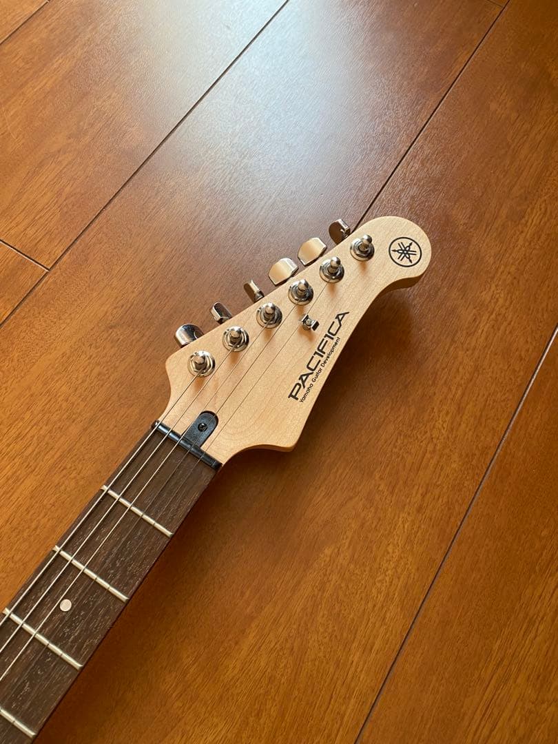 なみさん専用 YAMAHA PACIFICA 112V、ＶＯＸヘッドホンアンプ