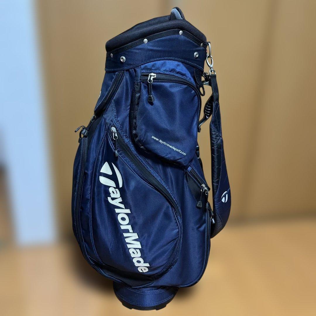 TaylorMade 軽量ゴルフバッグ ネイビー フード付き