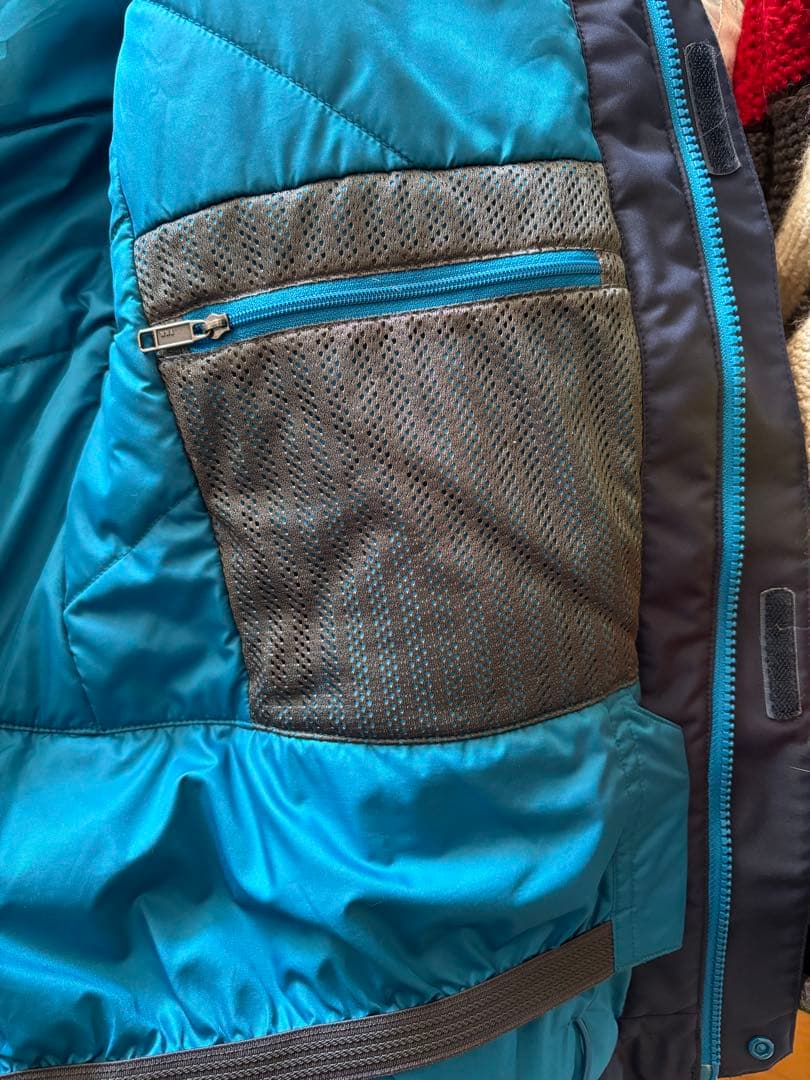 ORIO　patagonia 紺色　スキーウエア powder ball