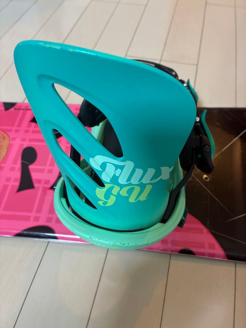 FLUX GU スノーボードセット 144cm オーストリア製ボード　カバー付