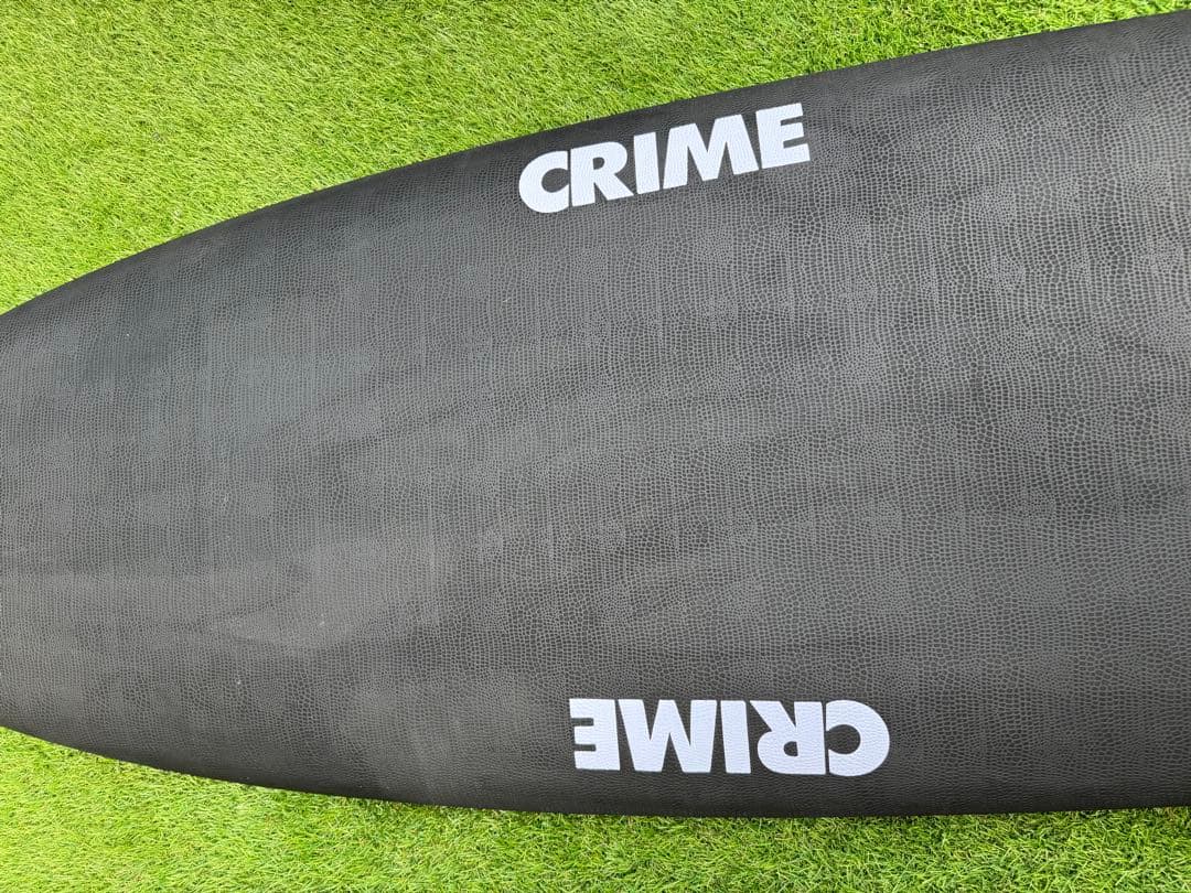 【値下げしました】CRIME サーフボード カバー付き
