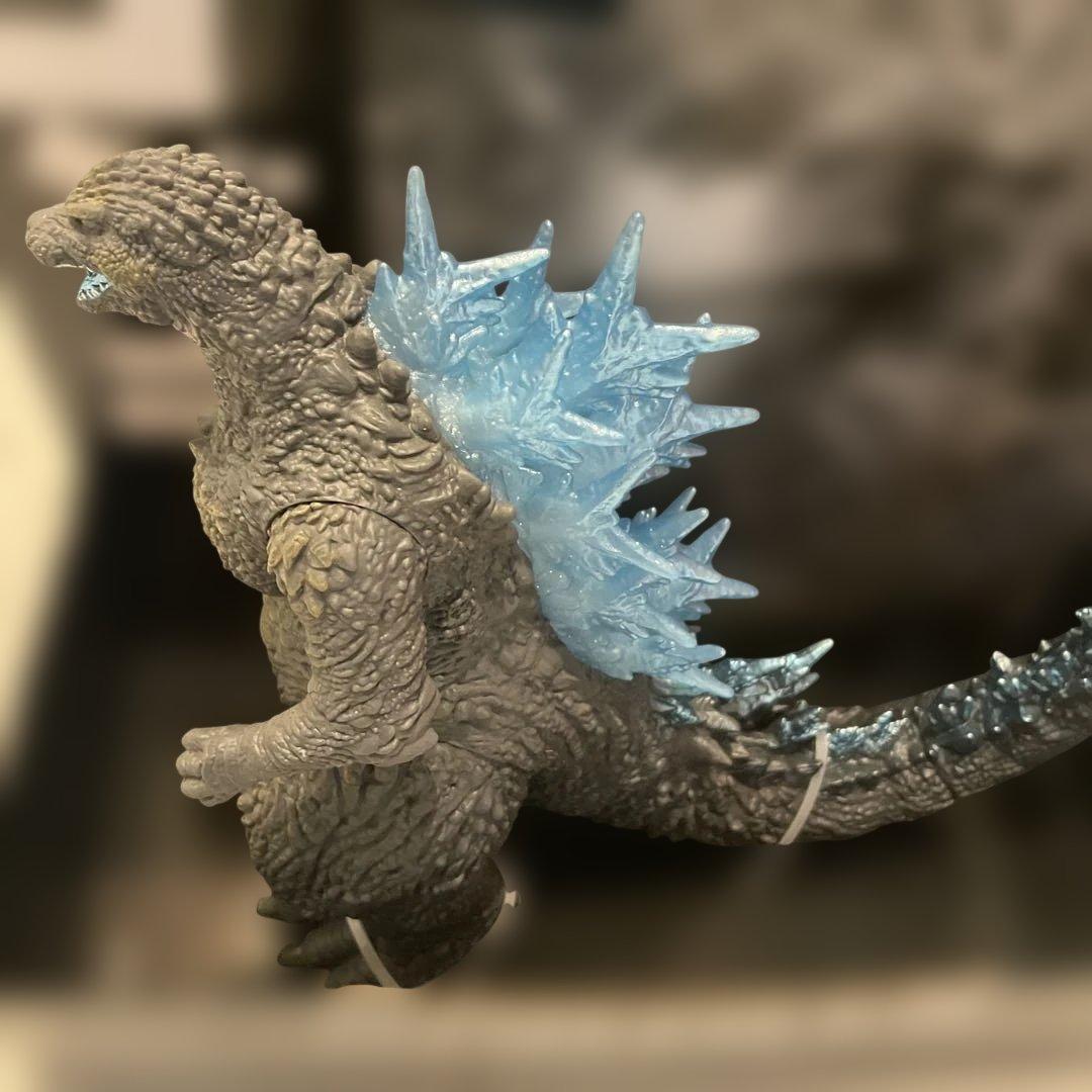 怪獣王シリーズ　ゴジラ (2023) 熱線放射カラーver. フィギュア