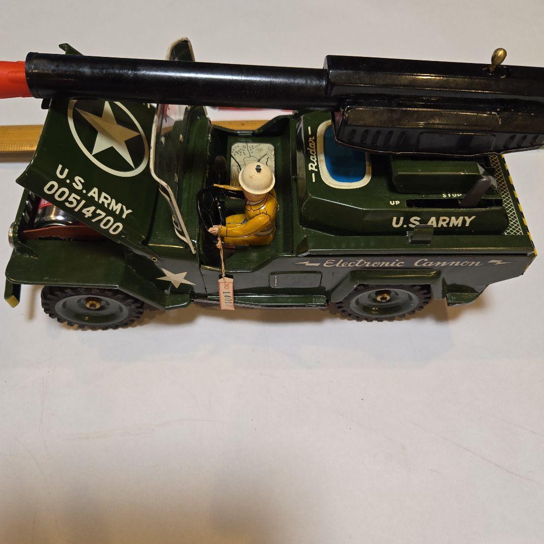 U.S. ARMY ミリタリージープ ミサイル付き(箱付き、日本製:ALPS社)