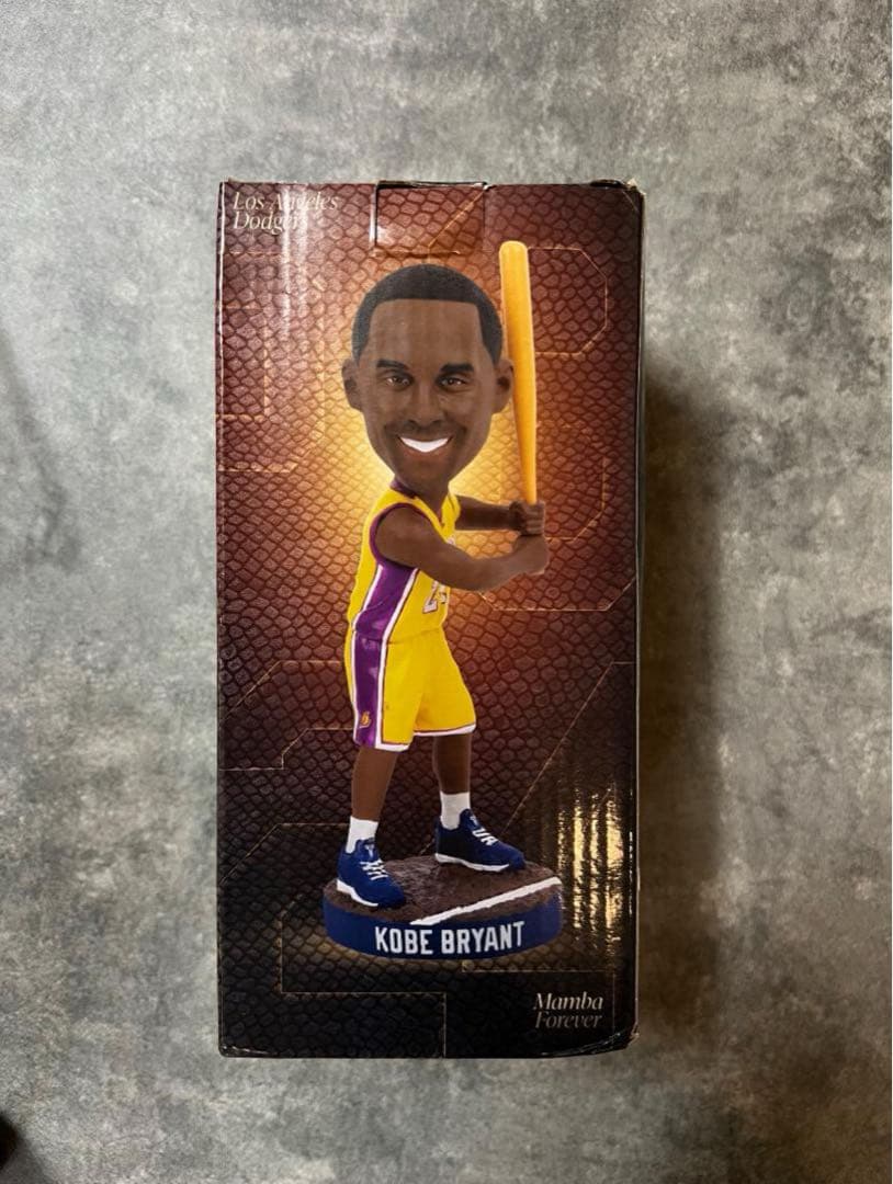 コービーブライアント　ボブルヘッド Los Angeles Dodge