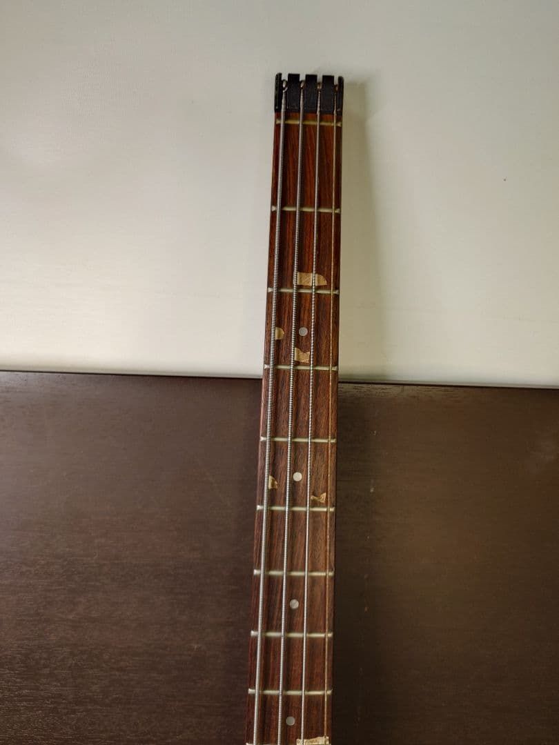 4*k様 HOHNER B2A エレキベース オリジナルデザイン