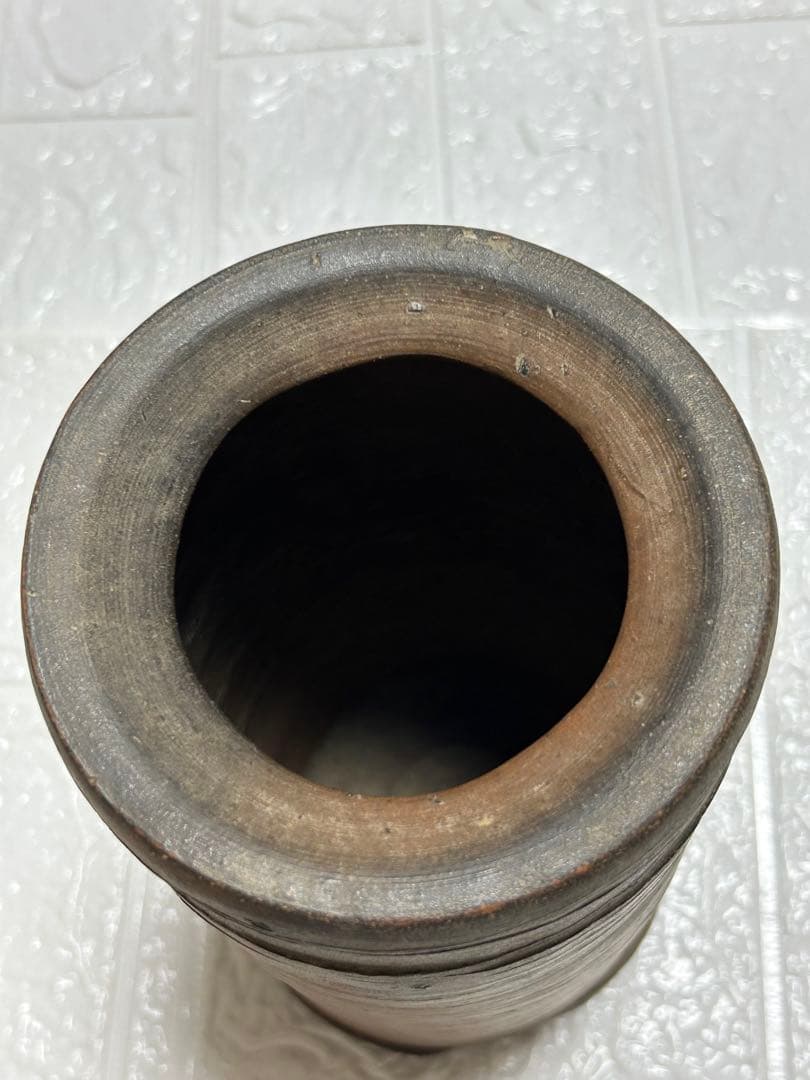 古備前焼　壺　元亀２年刻印