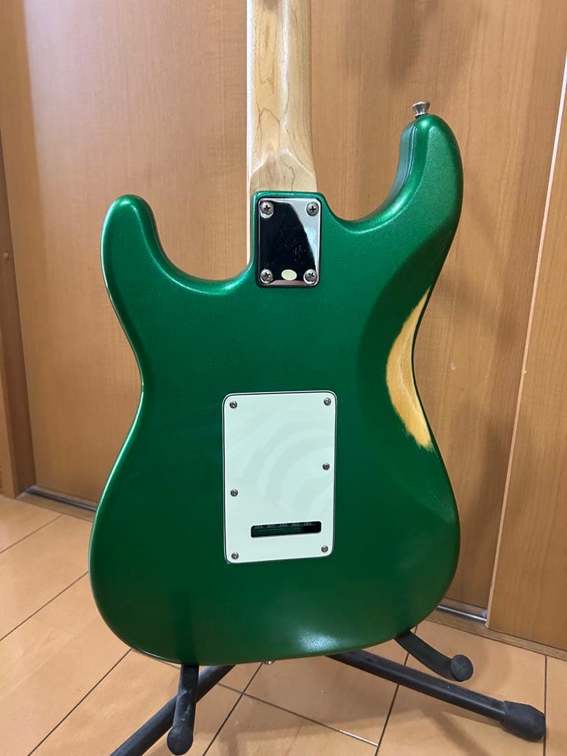 【カスタム】エレキギター ストラトキャスタータイプ