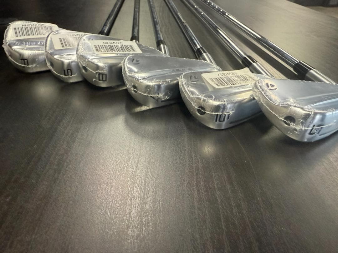 【レフティ】新品 テーラーメイド P790（2025）5-P 6本セット