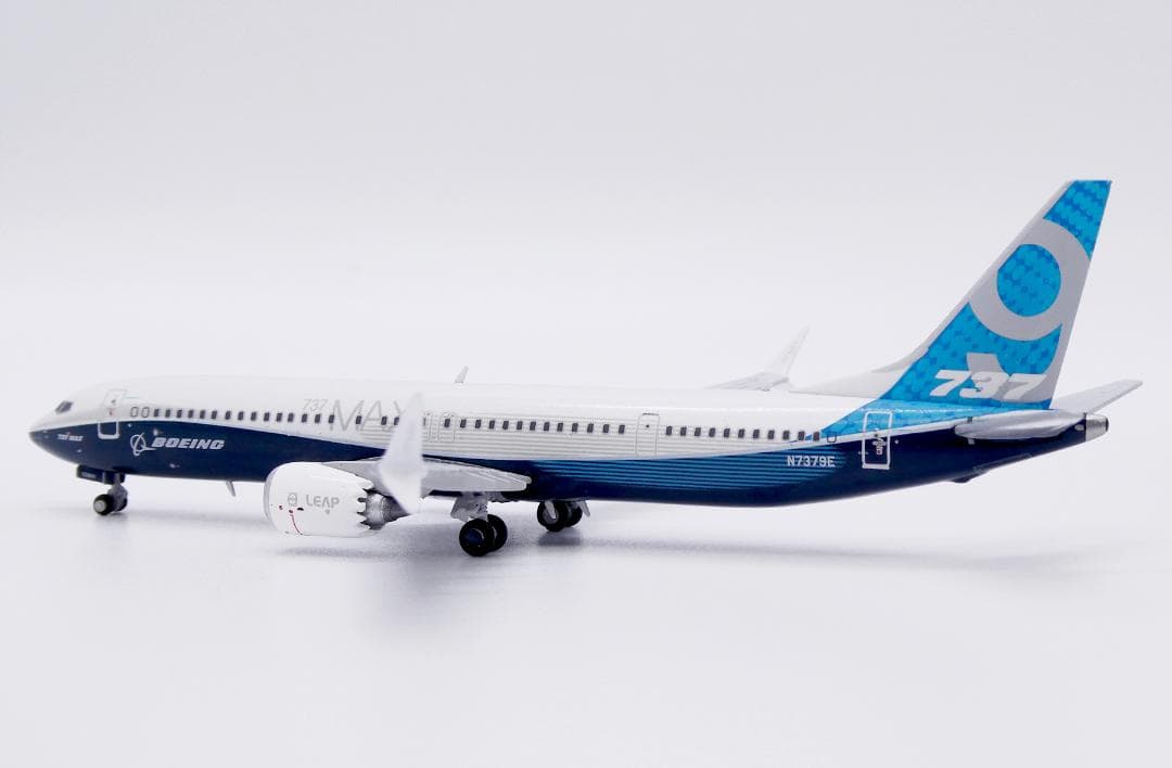 ボーイング 737MAX9 N7379E 1/400