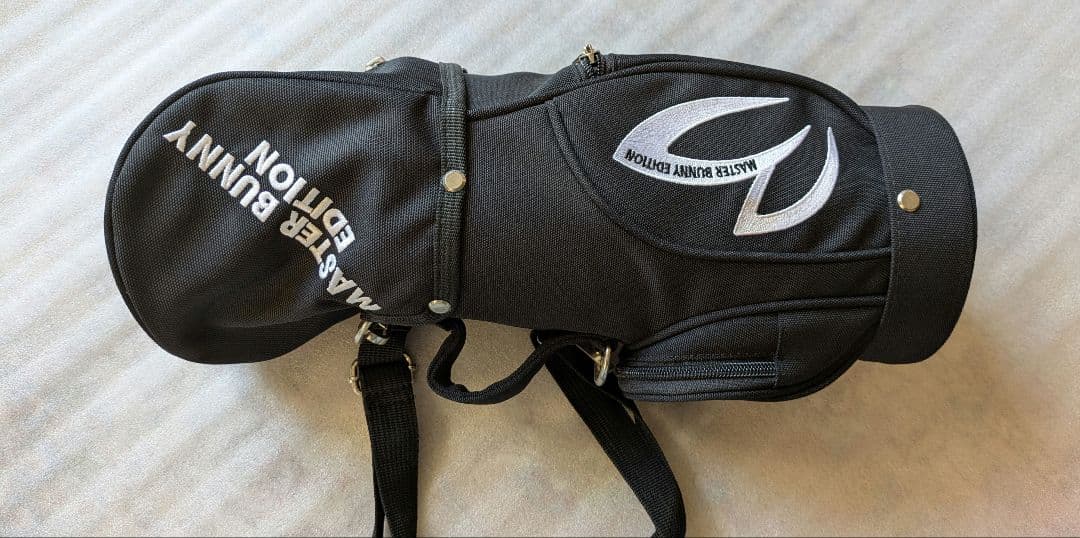 マスターバニー　キャディバッグ型ミニバッグ　黒