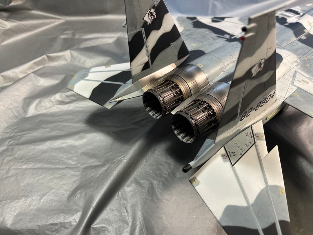 完成品 1/32 タミヤ F-15J ブラック/ホワイト アグレッサー904号機