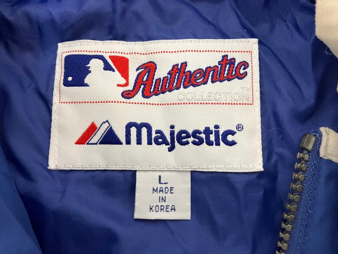 Majestic ロサンゼルスドジャース　ジップアップジャケット（年始セール）
