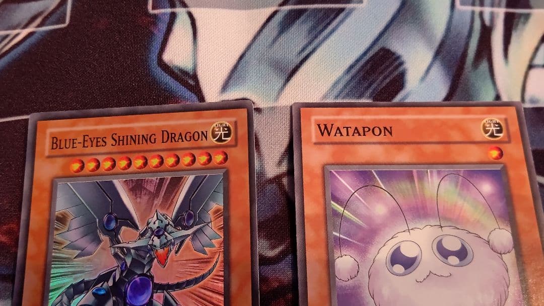 入手困難‼️海外映画試写会限定カード。激レアスーパーレアの青眼の光龍含むセット