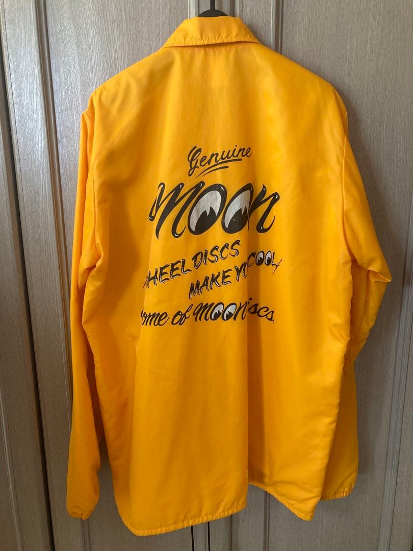 MOONEYES イエロー ジャケット Lサイズ