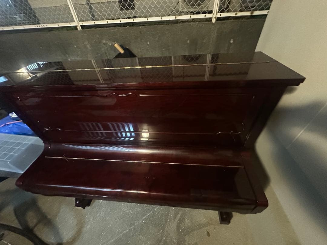 ピアノ　日本製ビクターV80M