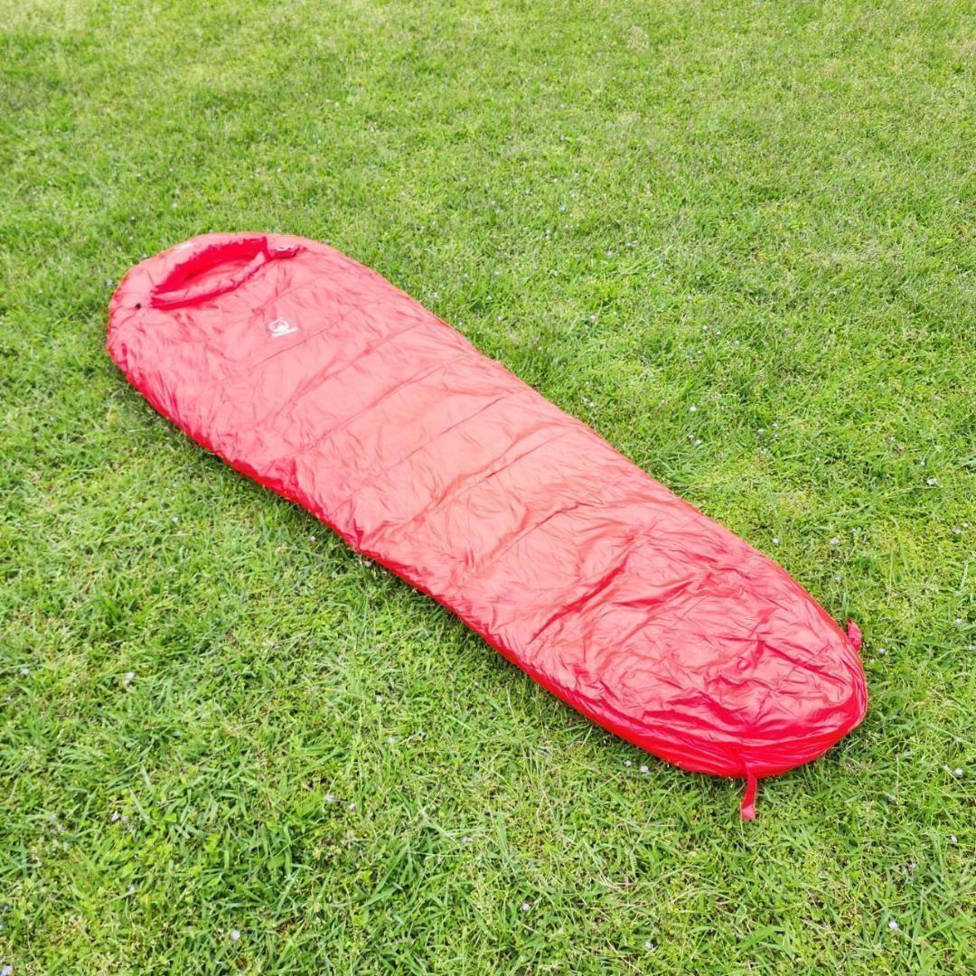 ★SALE★　高級ダウン使用　マミー型　寝袋 ダウンシュラフ　1000g　レッド