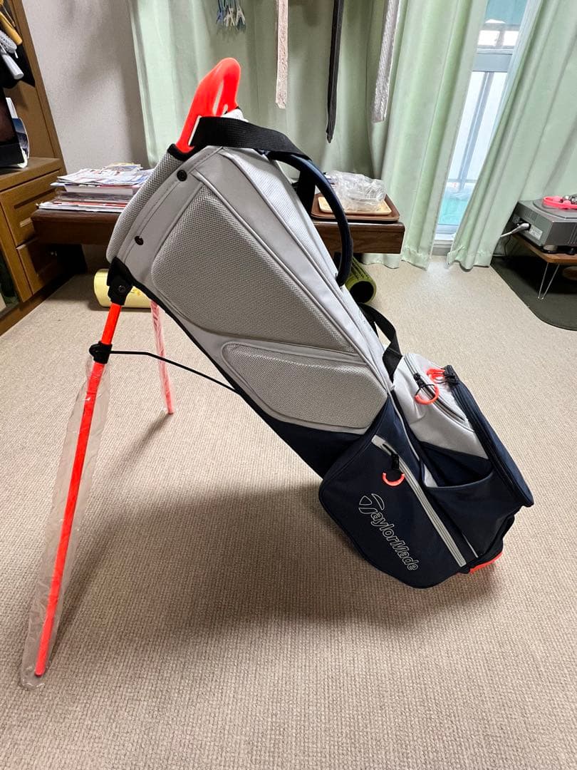 ぽ*ず様 【新品】TaylorMade スタンドバッグ グレー/ネイビー