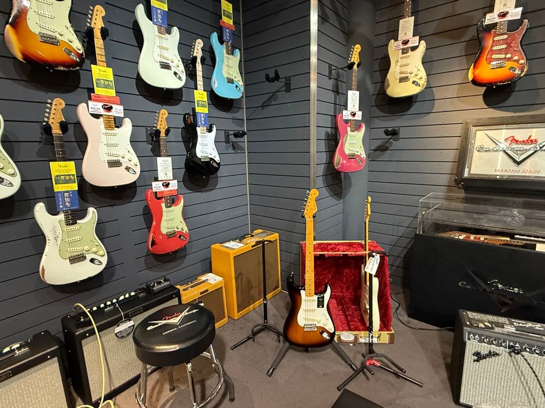 Fender american vintage II（アメビンII） 1957