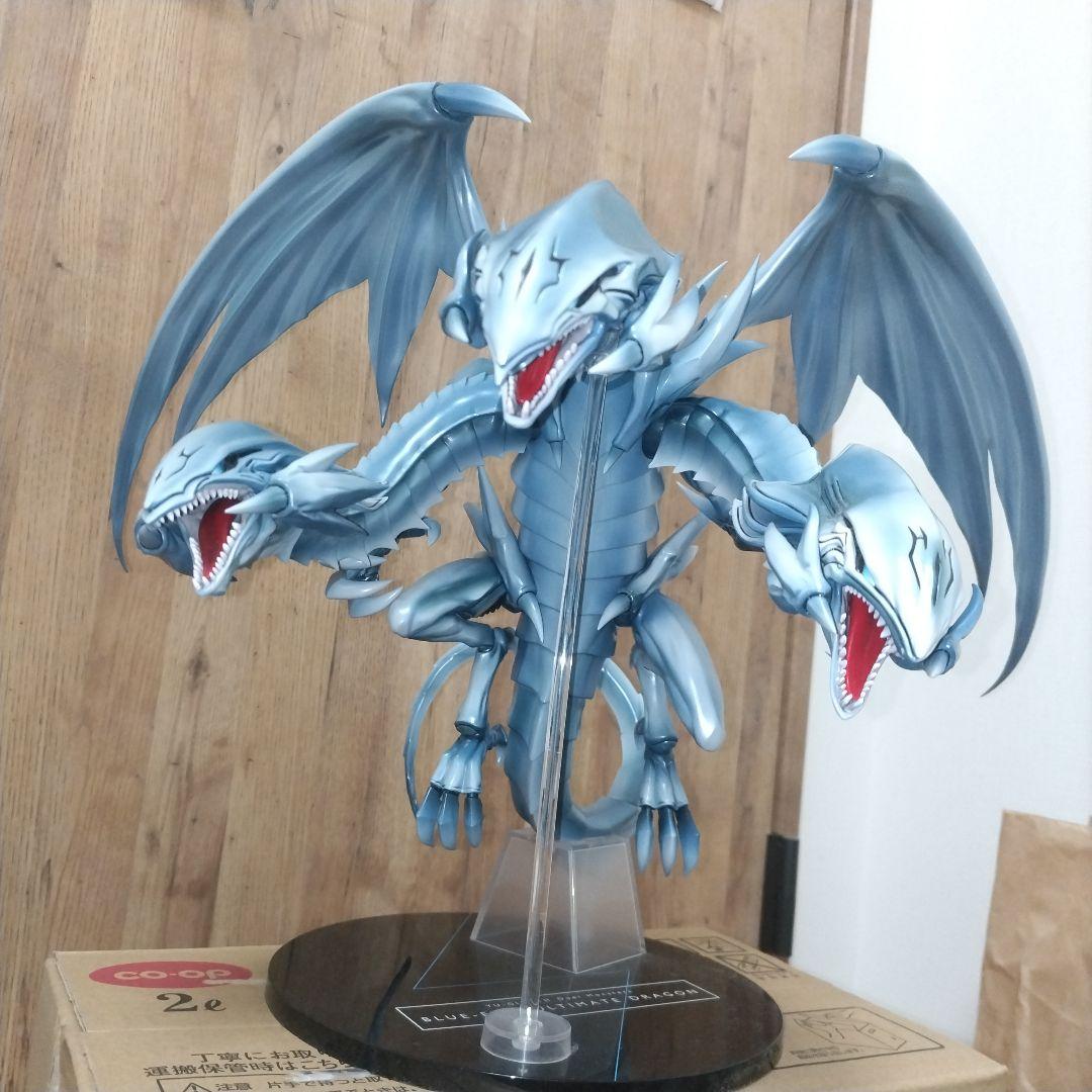 【開封済・箱無し】ブルーアイズアルティメットドラゴン　あみあみ✕AMAKUNI