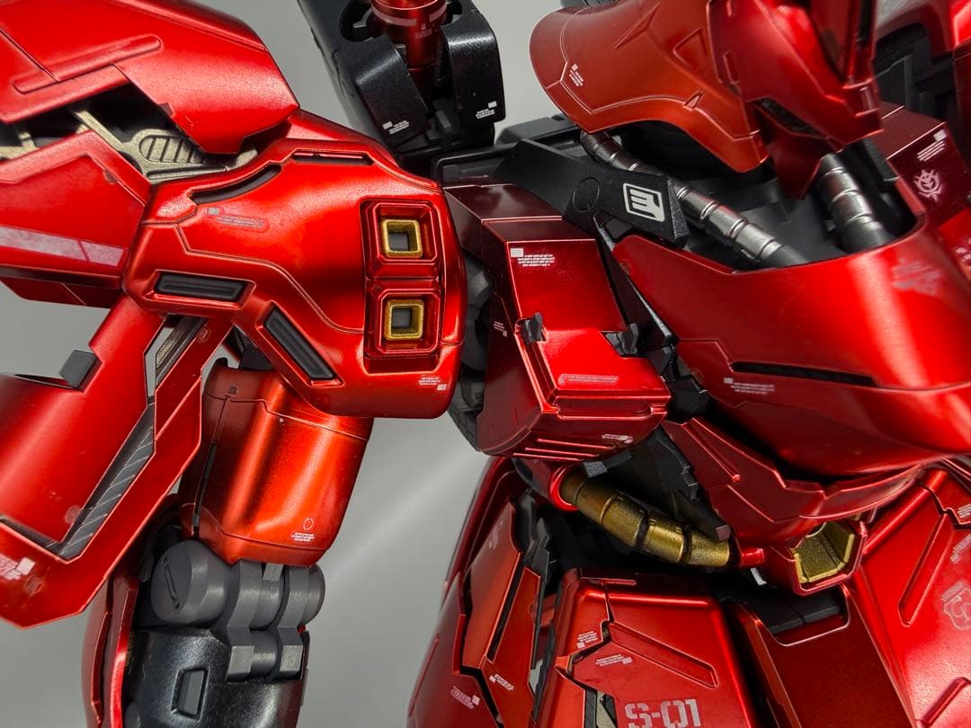 ガンプラ　MG サザビー Ver.Ka スペシャルコーティング 完成品