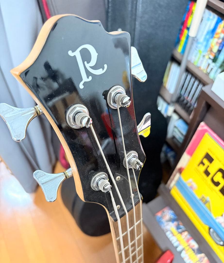 送料込み　B.C.RICH モッキンバードベース