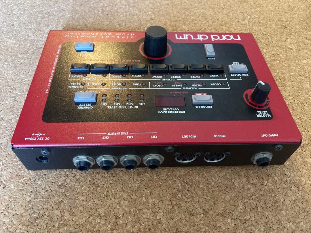 Nord Drum1ドラムシンセサイザー