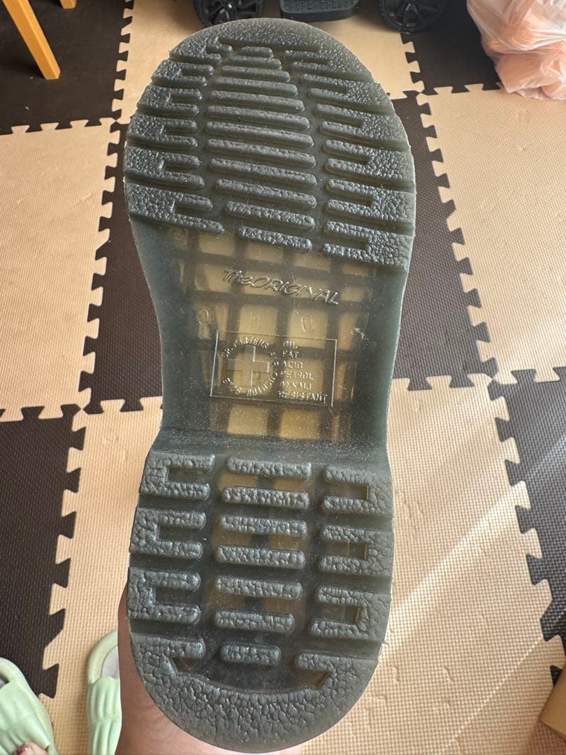 Dr.Martens ブラック/ホワイト 光沢仕上げ