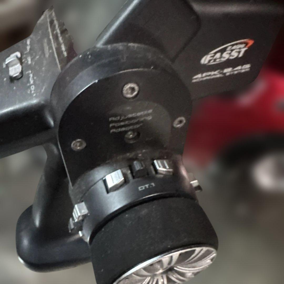 遥*パ様 RCカー 赤 ディープリムホイール