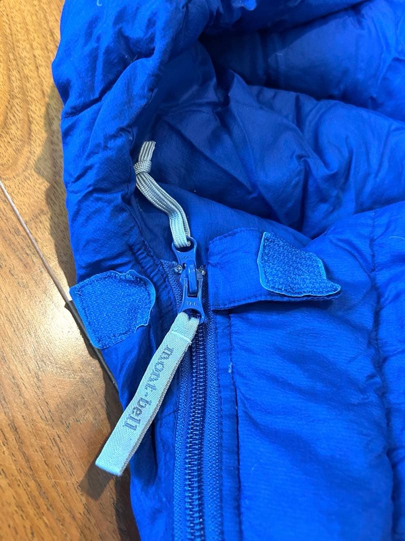 モンベル U.L.スパイラルダウンハガー #4 訳あり特価（ダウン抜け薄れあり）