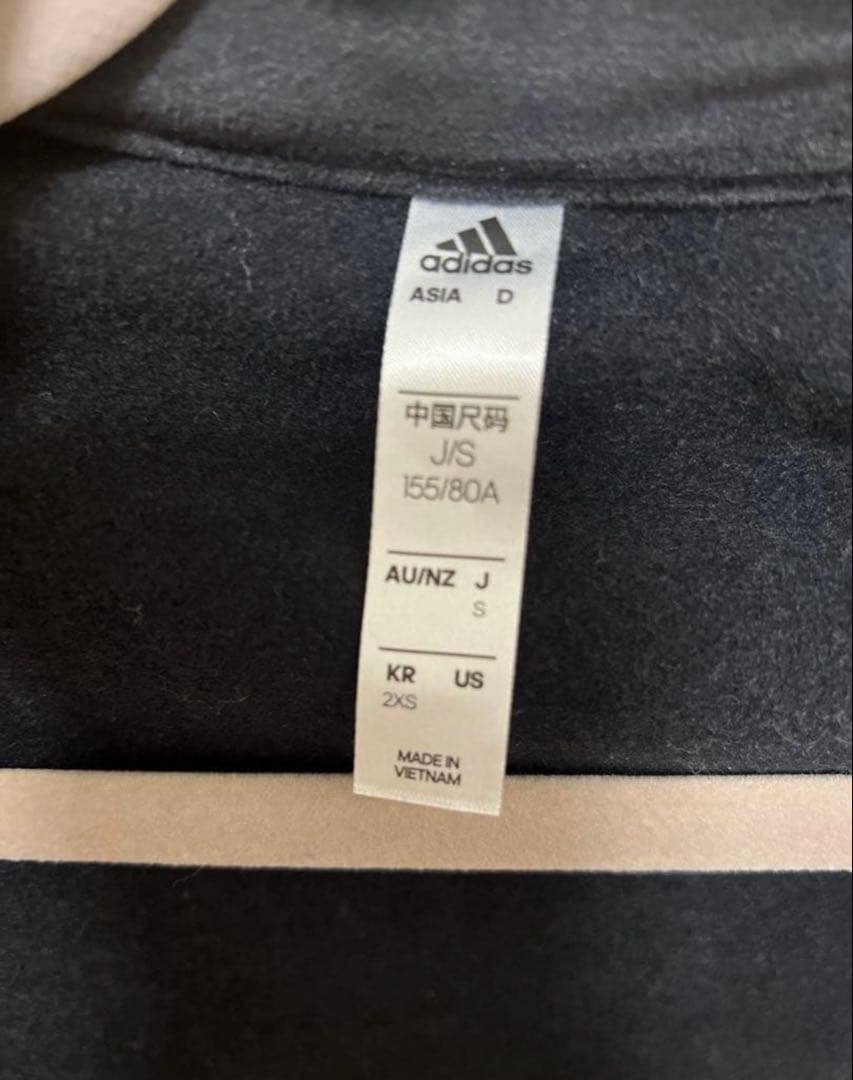 アディダスゴルフ　セットアップ