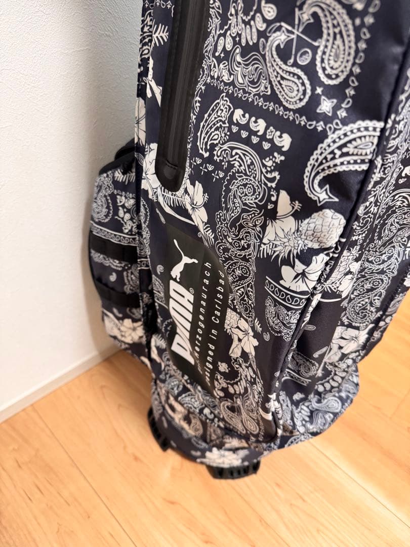 ゴルフキャディーバック　キャディーケース　プーマ　美品　おしゃれ　柄