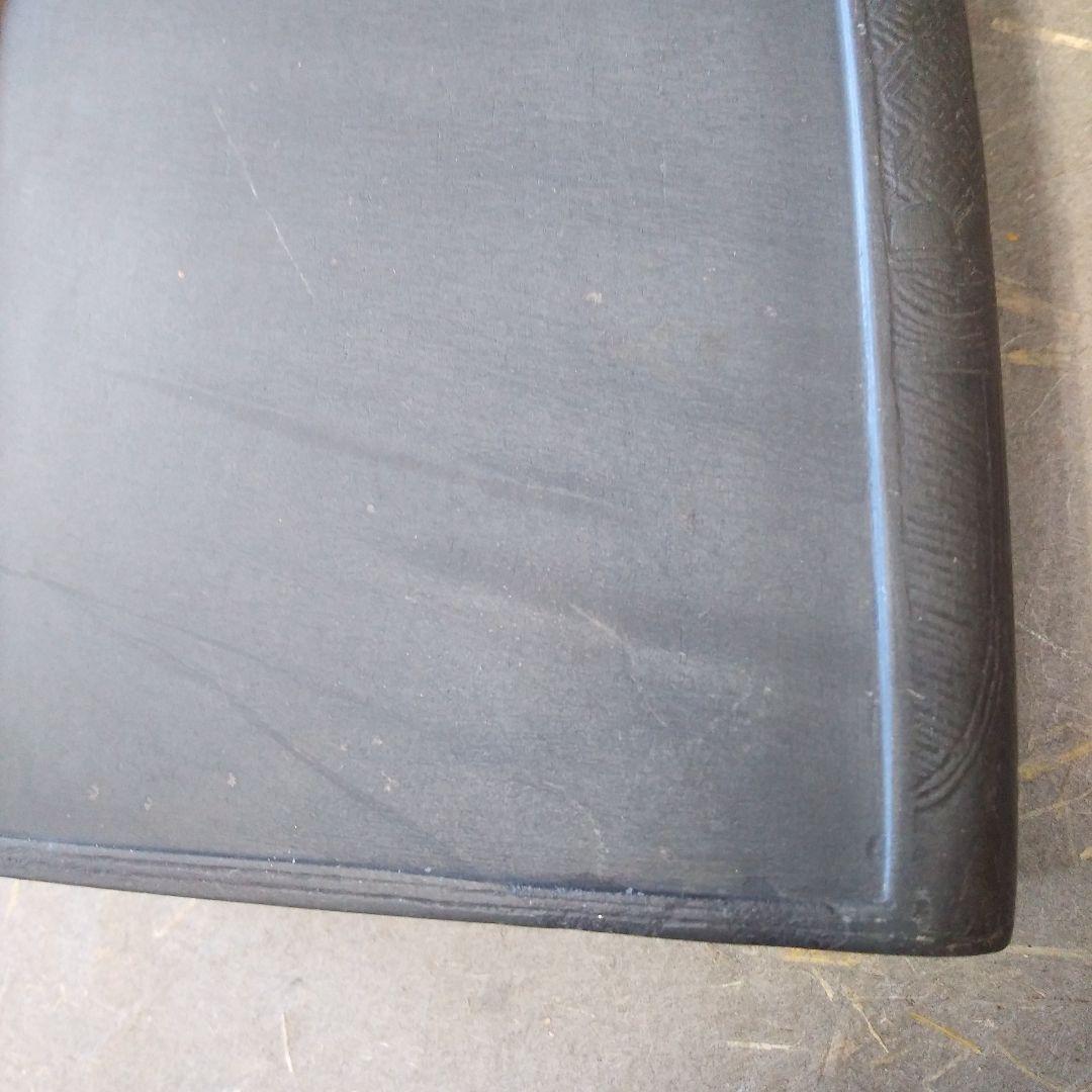 端渓抄手硯（麻子抗）