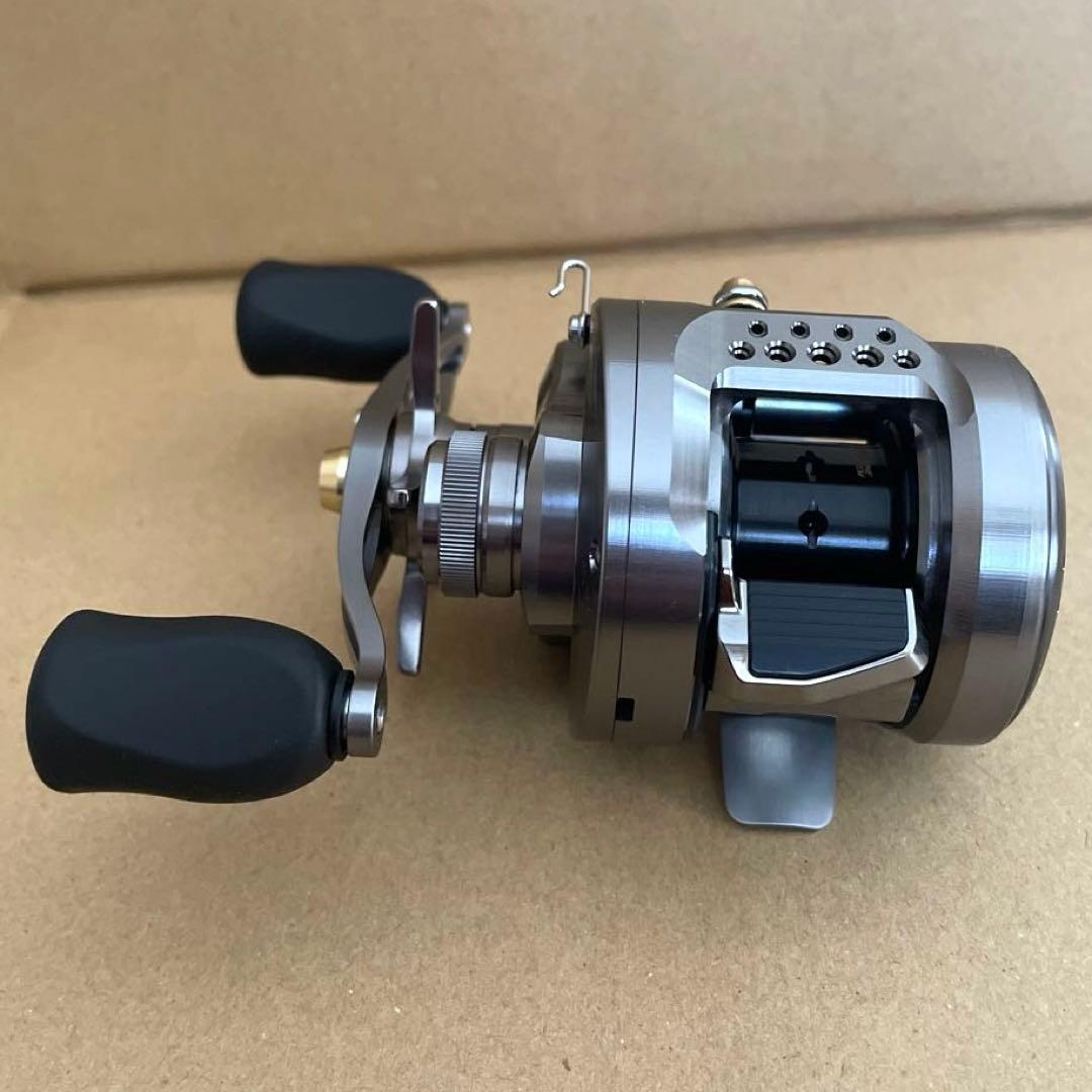 【美品】シマノ 23カルカッタ BFS XG カスタム 中古