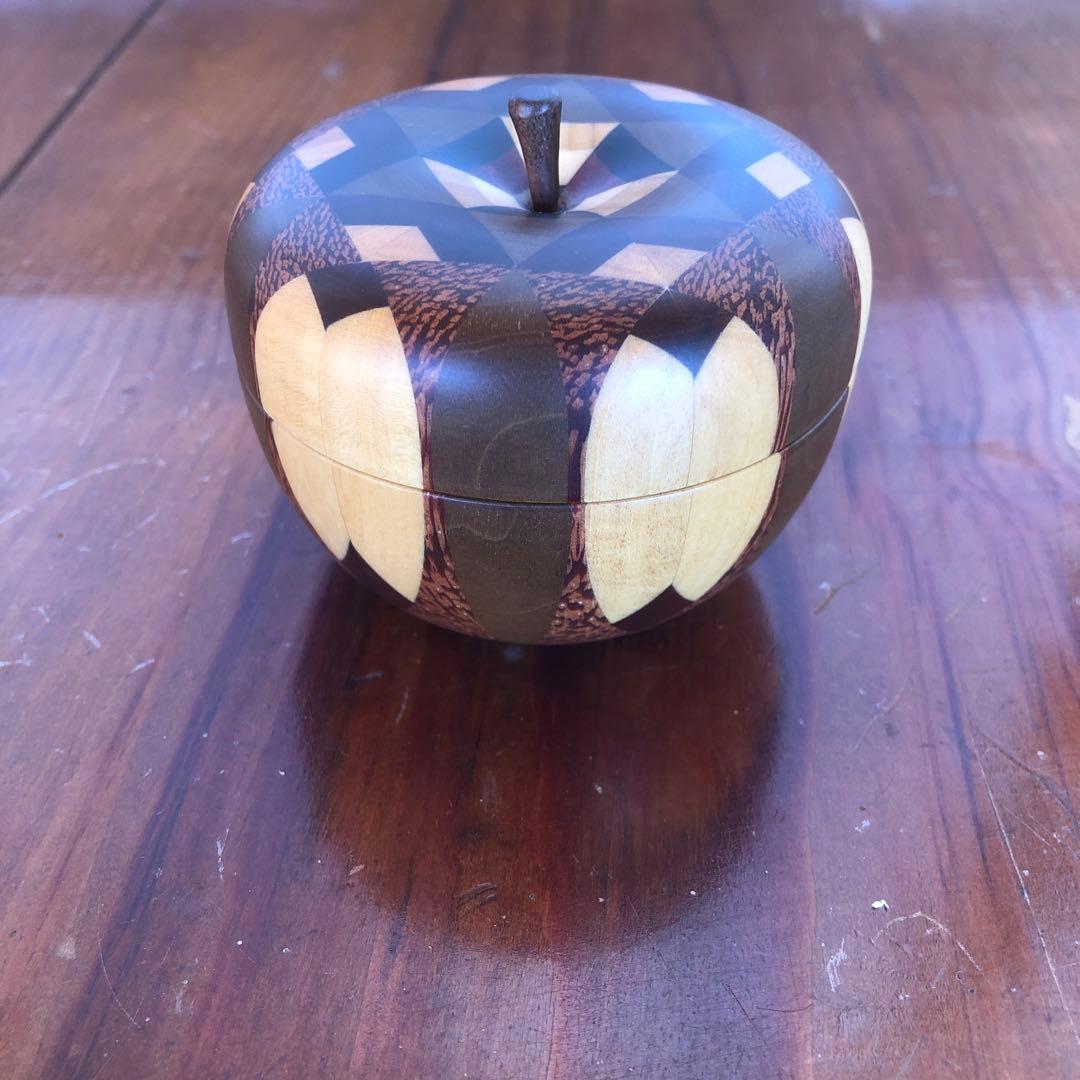 寄木細工 箱根細工 かなざし 金指 無垢 りんご 林檎 合子 小物入れ 工芸品