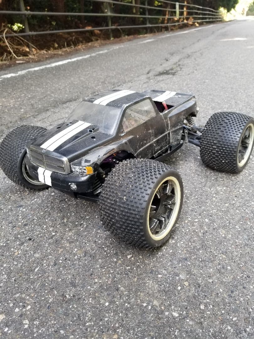 最終値下げ！ 1/8エンジンラジコン