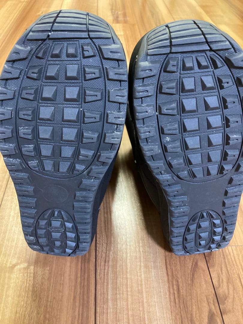 エアボーン（ARBN）スノーボードブーツ ダイヤル式 BOA 25.5センチ