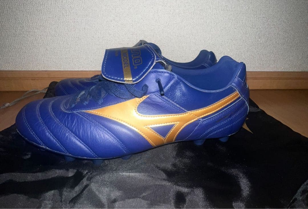 ミズノ　モレリア2   海外限定希少品　28cm