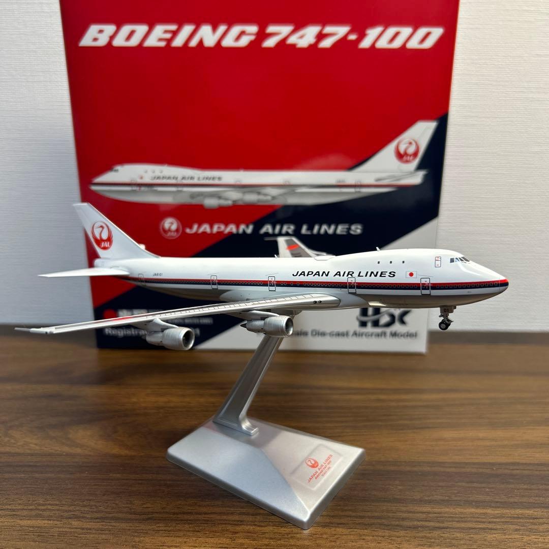 【超精密】B747 -100 JA8101 JAL 日本航空1/400 台座付き