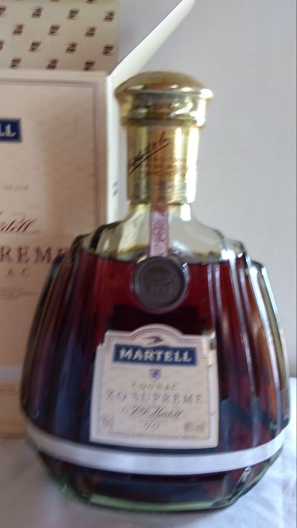 ▲未開栓 古酒 マーテル コニャック XO スプリーム 箱付き 700ml