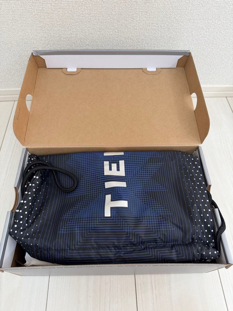 ナイキ　ティエンポレジェンド10エリートFG