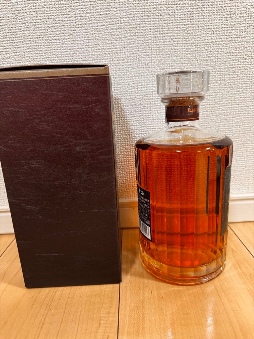 【新品】HIBIKI 21年 ウイスキー 700ml 箱入り
